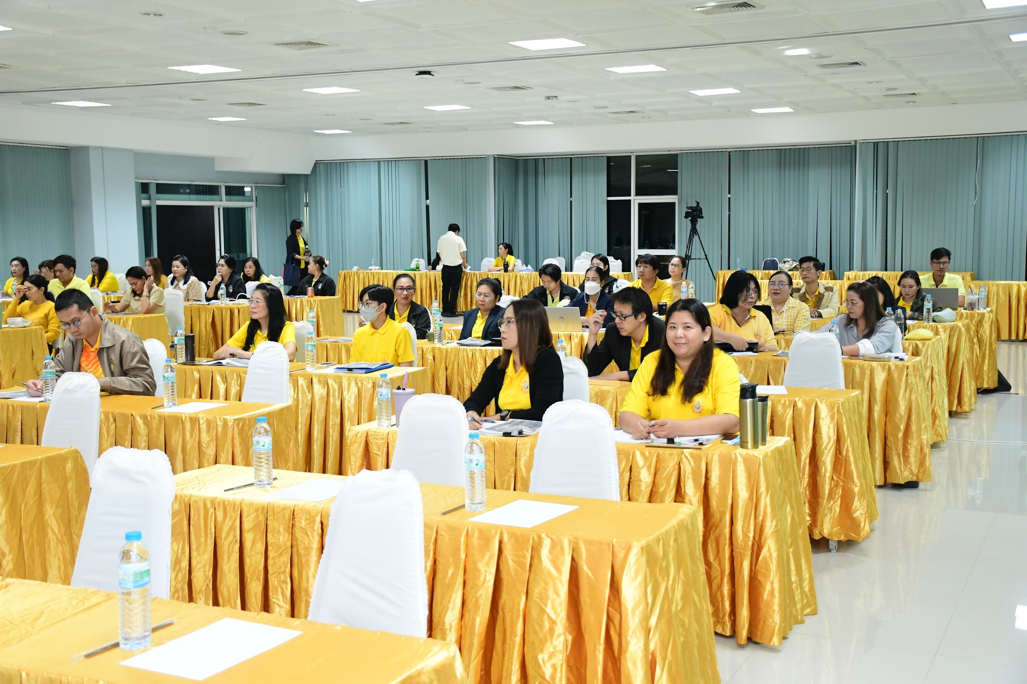 โครงการอบรมเชิงปฏิบัติการเรื่องการวิเคราะห์ค่างานเพื่อกำหนดระดับตำแหน่งที่สูงขึ้น