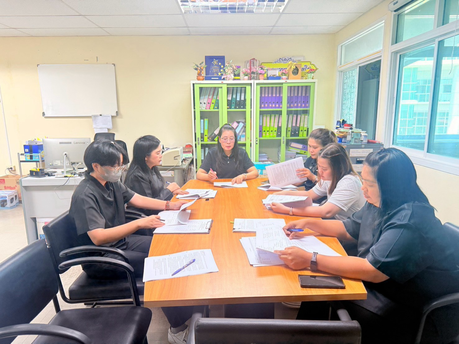 ประชุมปิดการตรวจสอบงานคลัง กองกลาง สำนักงานอธิการบดี