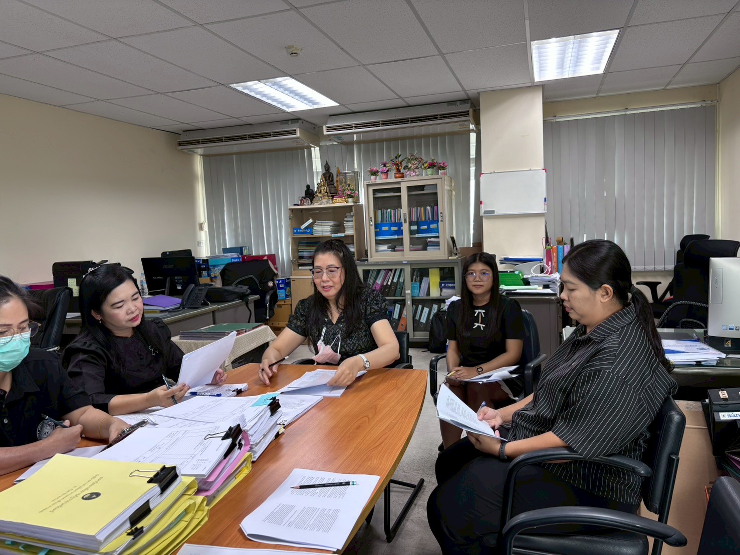 ประชุมปิดการตรวจสอบงานคลัง