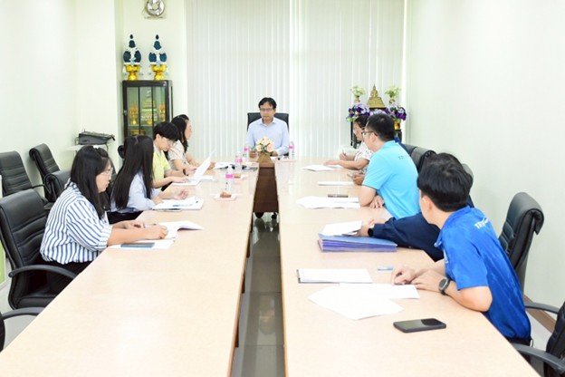 ประชุมปิดการตรวจสอบกองพัฒนานักศึกษา